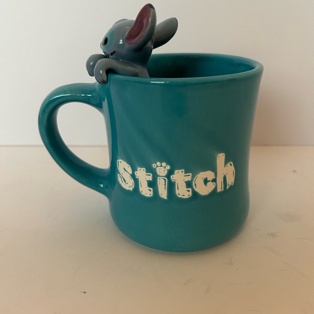 STITCH! Disney Hand painted Blue Lilo & Stitch Mug 3D Coffee Cup NEW - Picture 3 of 4